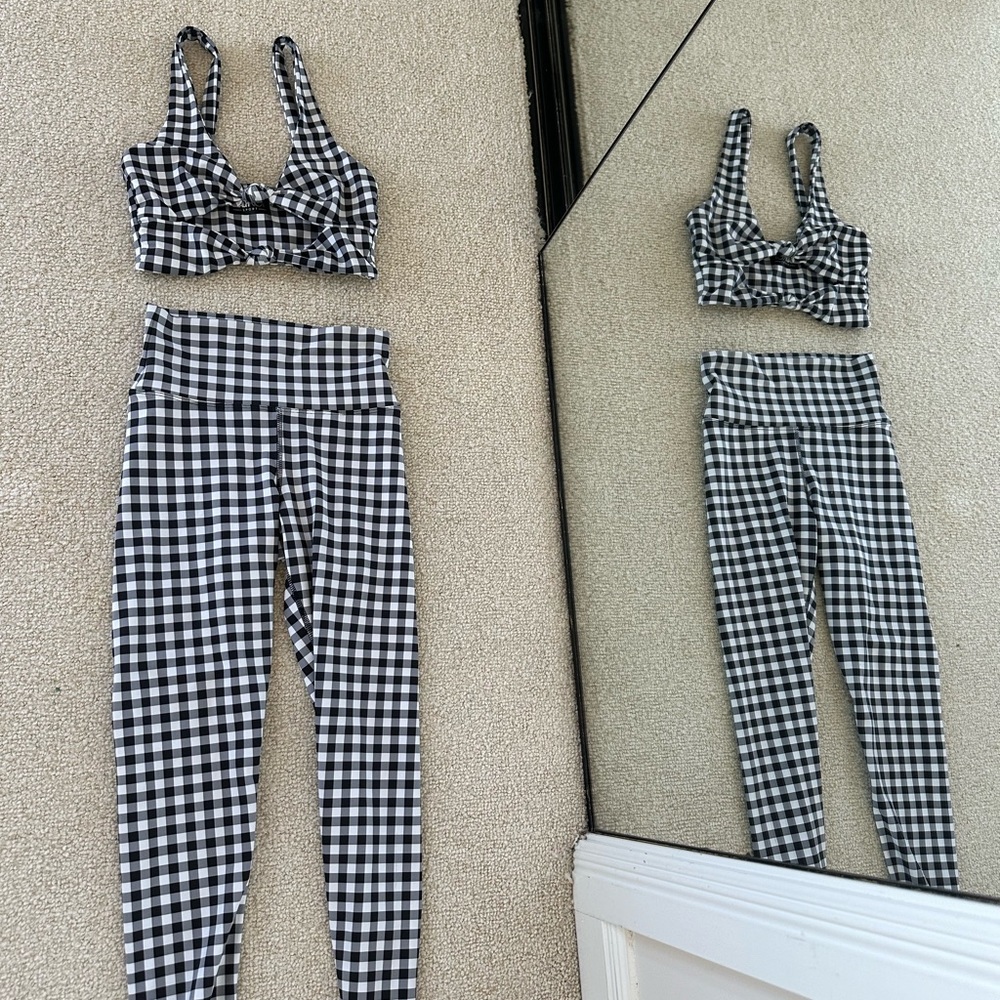 Beach Riot Plaid Matching Workout Set (Top and Leggings)